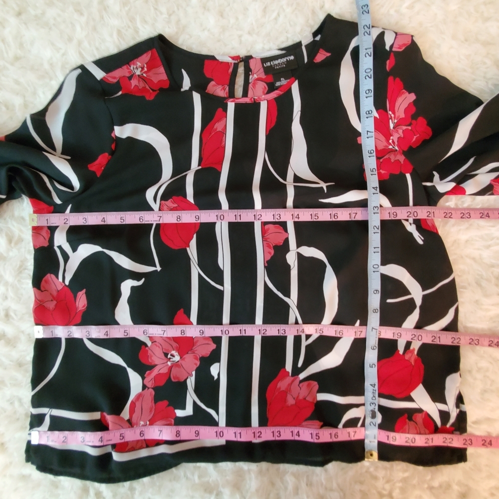 💥3/$25💥 Liz Claiborne Floral Semi Sheer Top - Picture 7 of 9